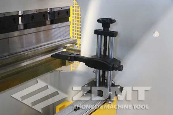 可起落挡指.jpg 可起落挡指.jpg