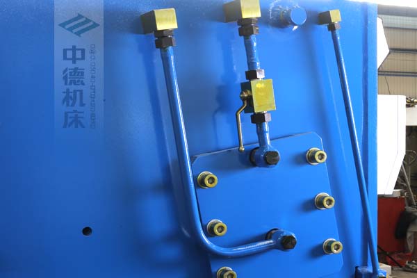 ZDS-1632卡套式接口油管,耐高压不漏油.jpg ZDS-1632卡套式接口油管,耐高压不漏油.jpg